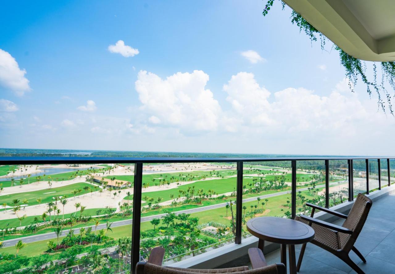 Forest City Golf Hotel نوساجايا المظهر الخارجي الصورة