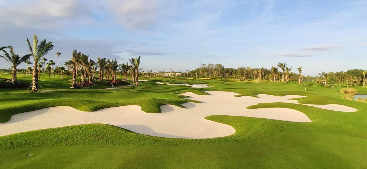 Forest City Golf Hotel نوساجايا المظهر الخارجي الصورة