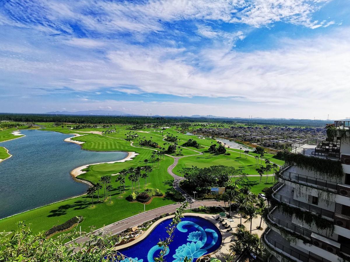 Forest City Golf Hotel نوساجايا المظهر الخارجي الصورة