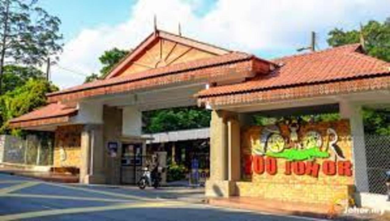 Forest City Golf Hotel نوساجايا المظهر الخارجي الصورة