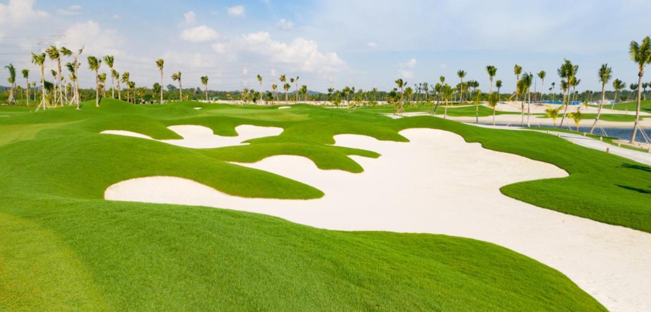 Forest City Golf Hotel نوساجايا المظهر الخارجي الصورة