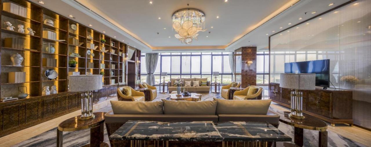 Forest City Golf Hotel نوساجايا المظهر الخارجي الصورة