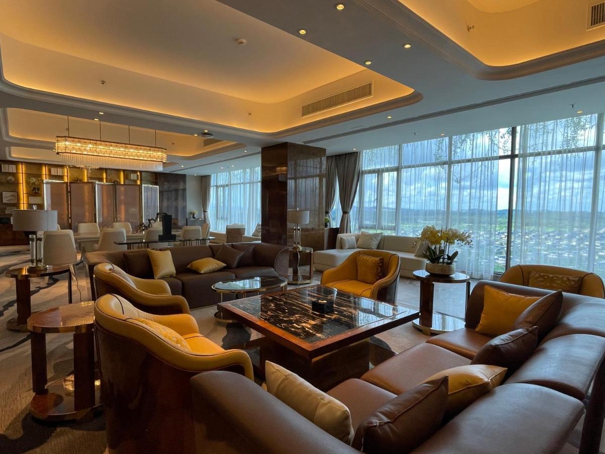 Forest City Golf Hotel نوساجايا المظهر الخارجي الصورة